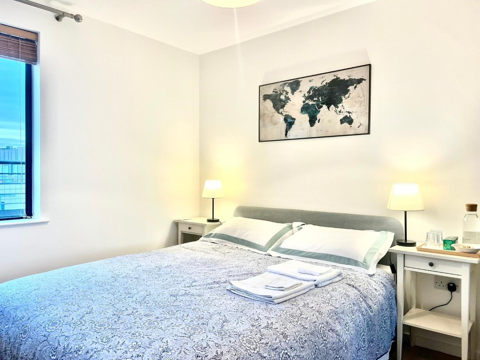 Elegant Entire Home In Dublin'S Royal Canal- Peaceful & Central Exteriör bild